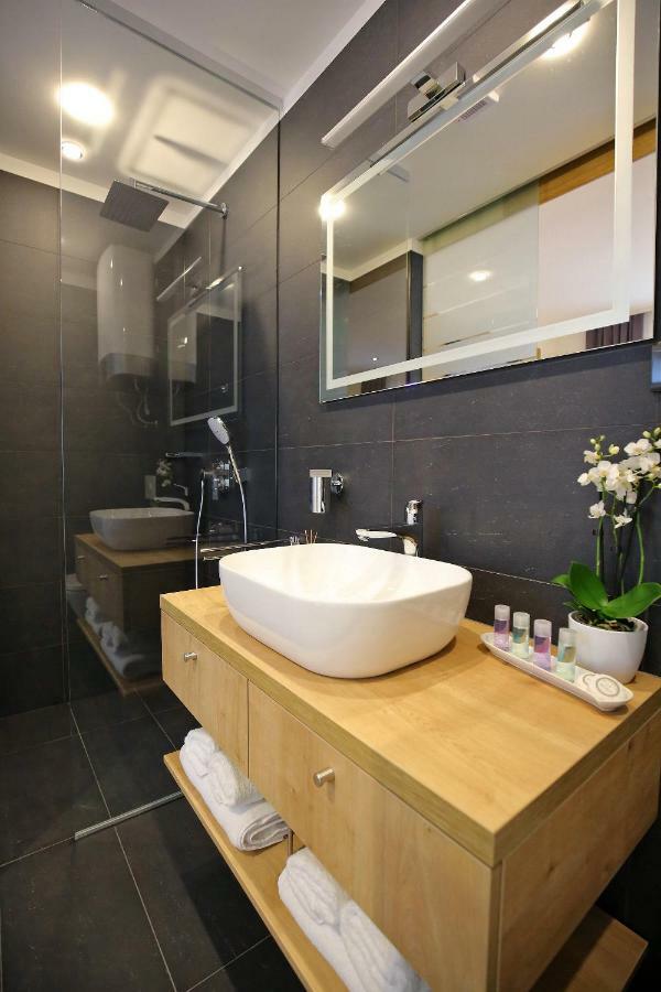Rooms Bura I Jugo Zára Kültér fotó