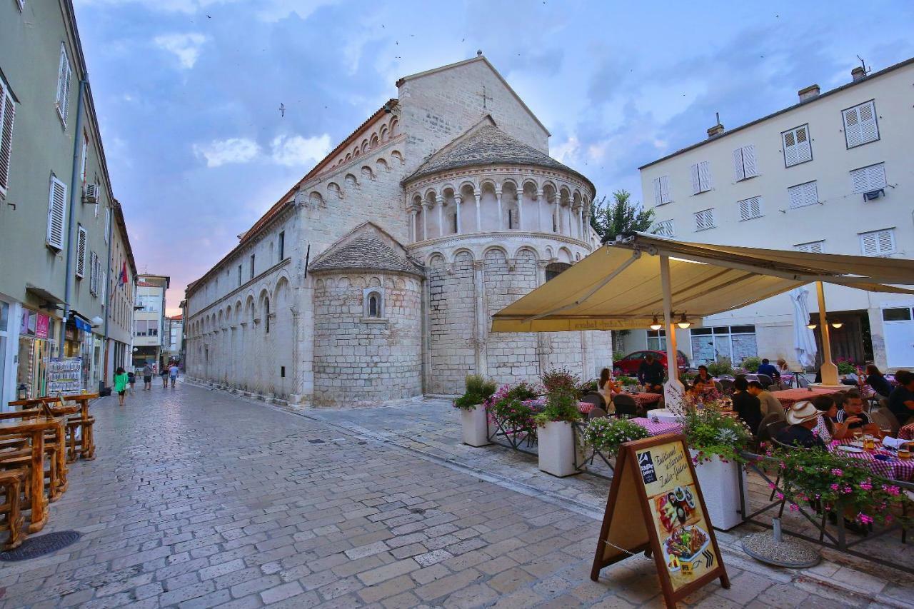 Rooms Bura I Jugo Zára Kültér fotó